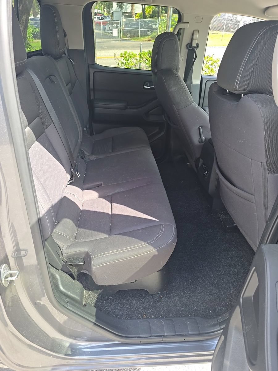 Used 2022 Nissan Frontier SV AWD/4WD image 14
