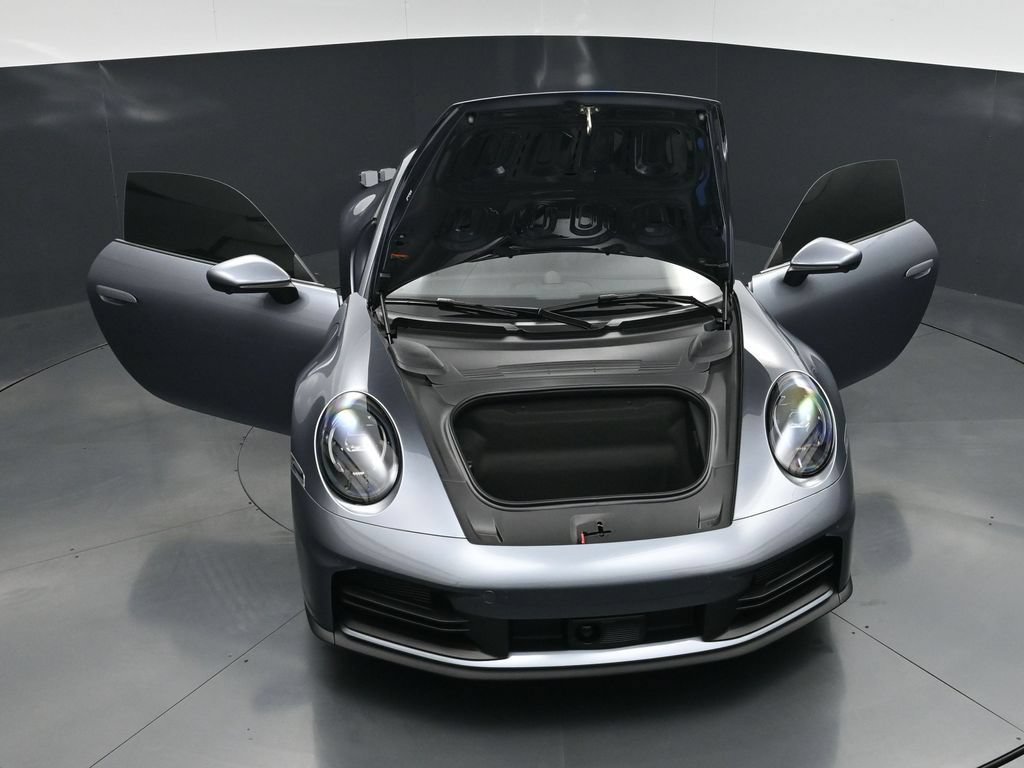 Certified 2026 Porsche 911 Carrera RWD image 30