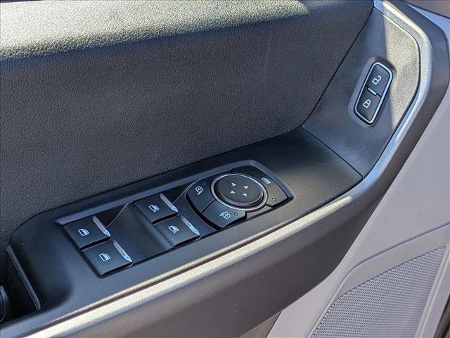 Used 2025 Ford F350 XLT image 11
