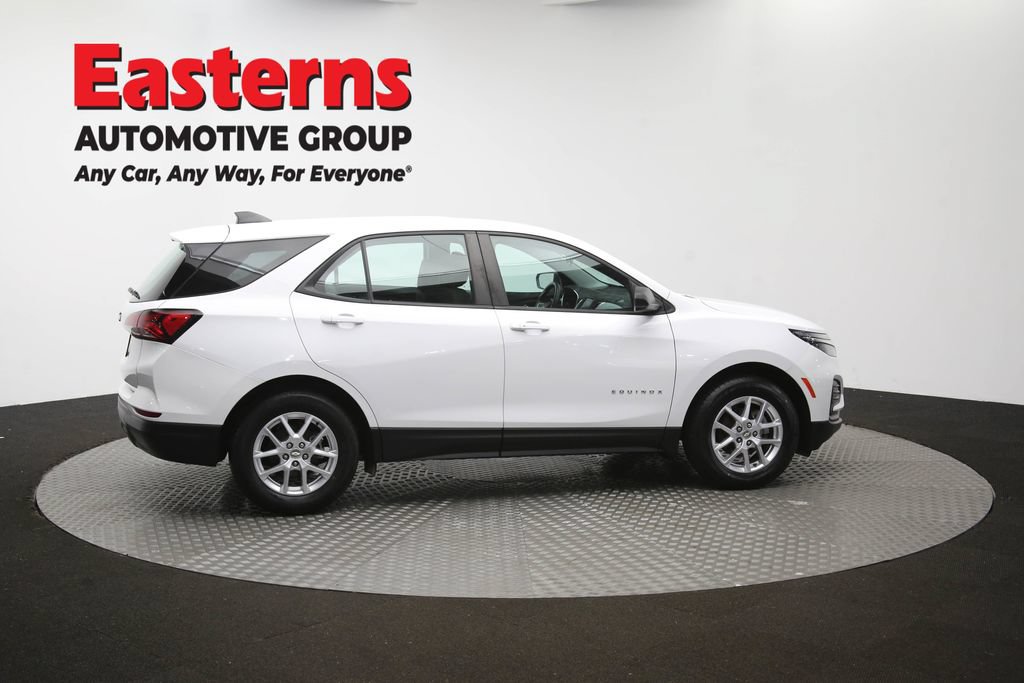 Used 2023 Chevrolet Equinox LS w/ Driver Confidence II Package FWD image 44