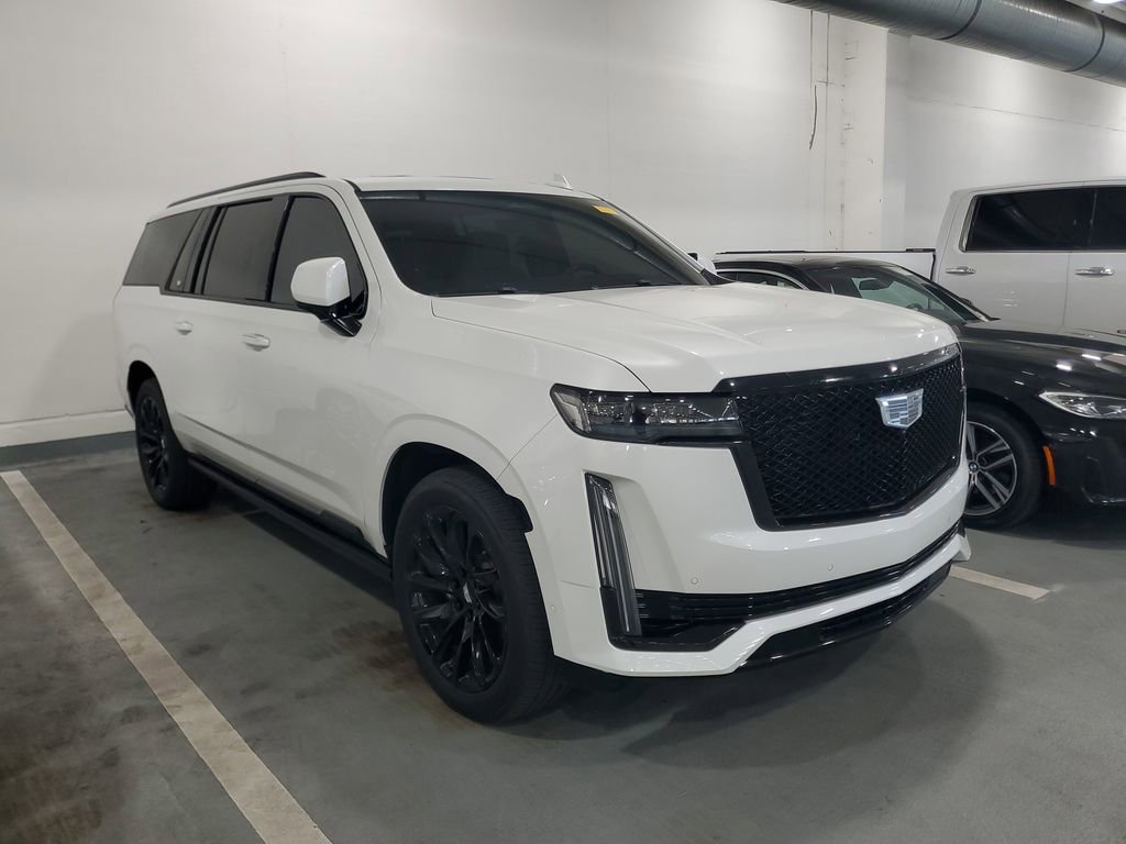 Used 2023 Cadillac Escalade ESV Sport Platinum w/ LPO, ONYX Package image 3