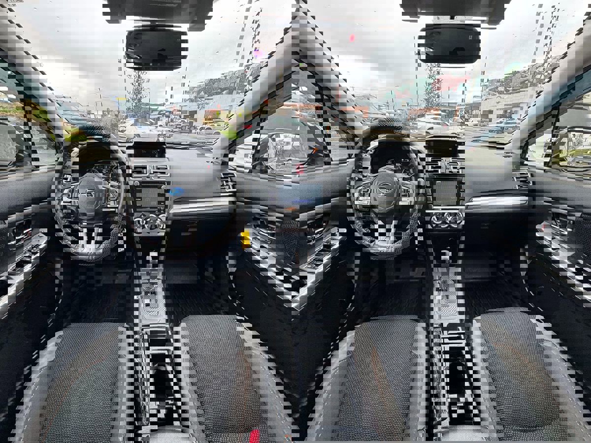 Used 2016 Subaru Crosstrek 2.0i Premium image 16