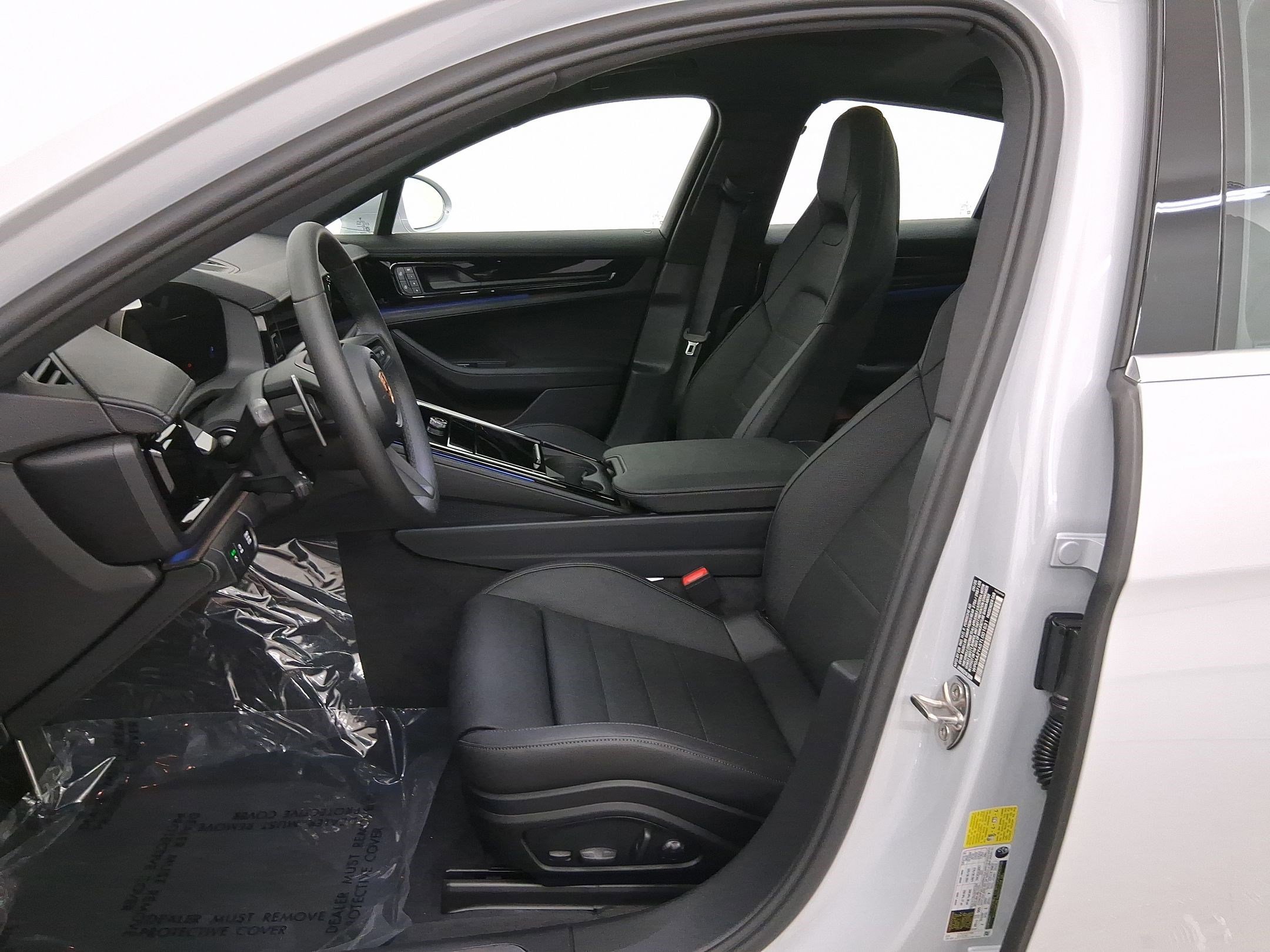 New 2026 Porsche Panamera 4 image 5