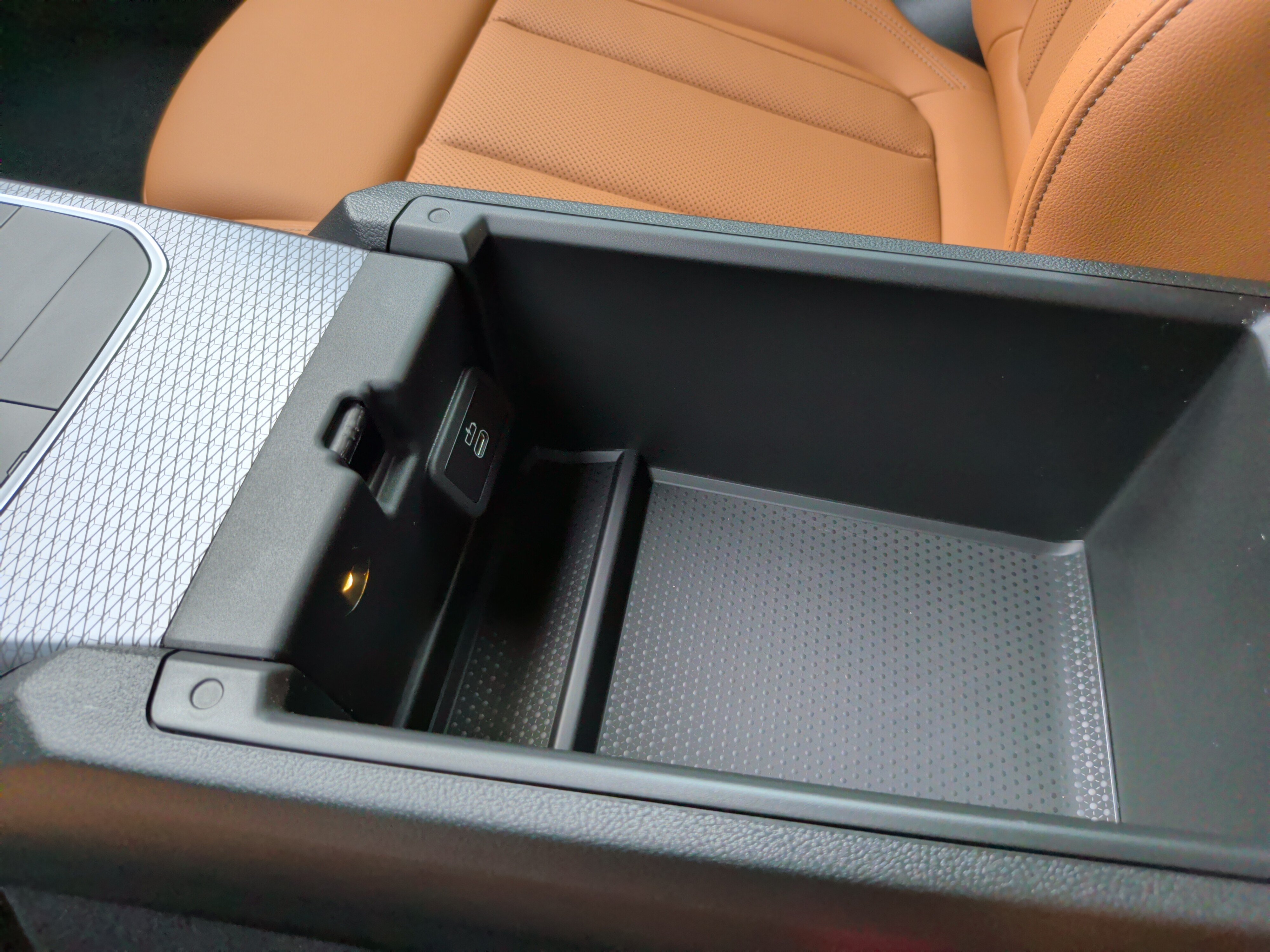 Certified 2026 BMW 330i Sedan w/ Premium Package RWD image 20