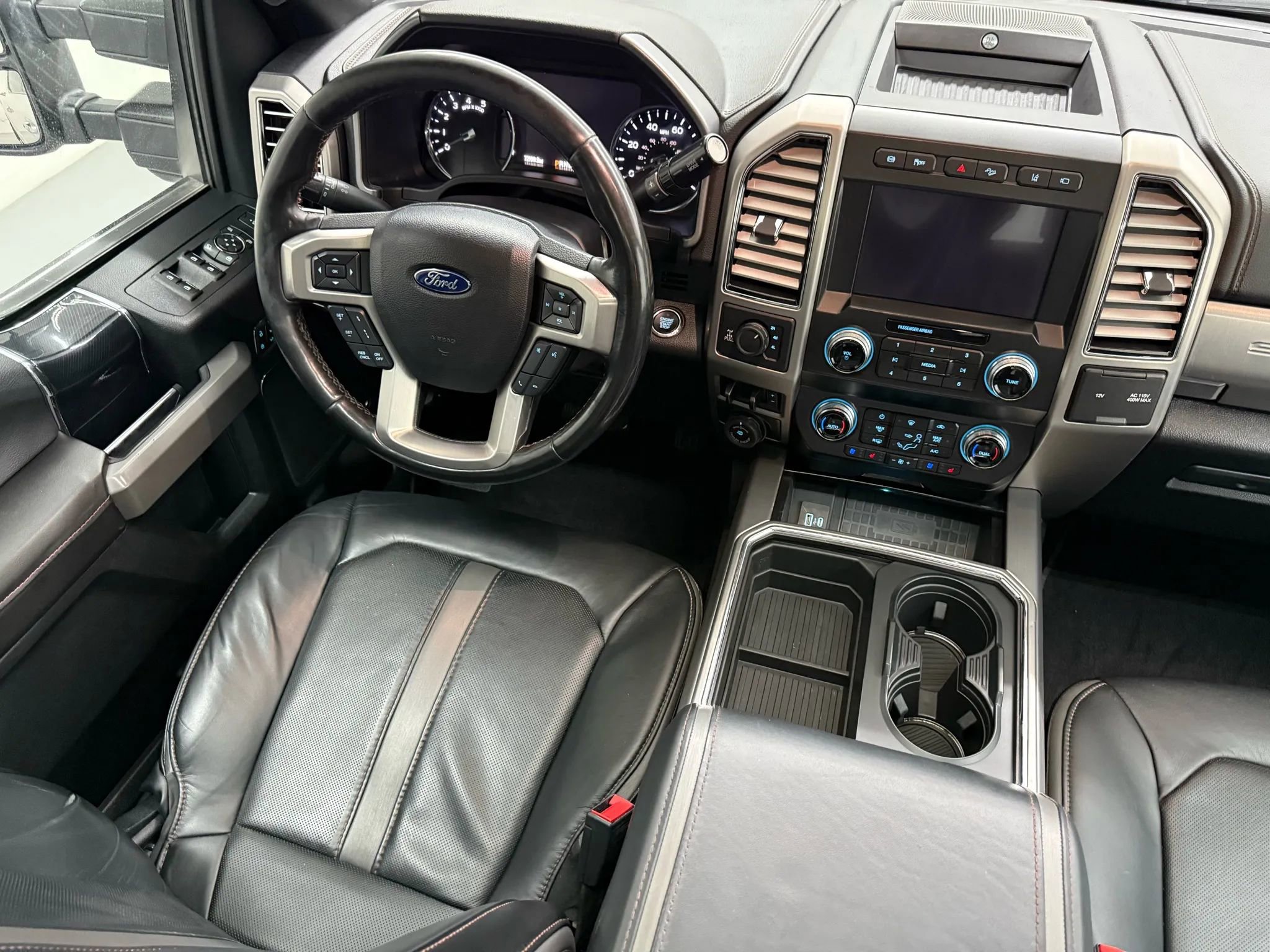 Used 2021 Ford F250 Platinum image 31