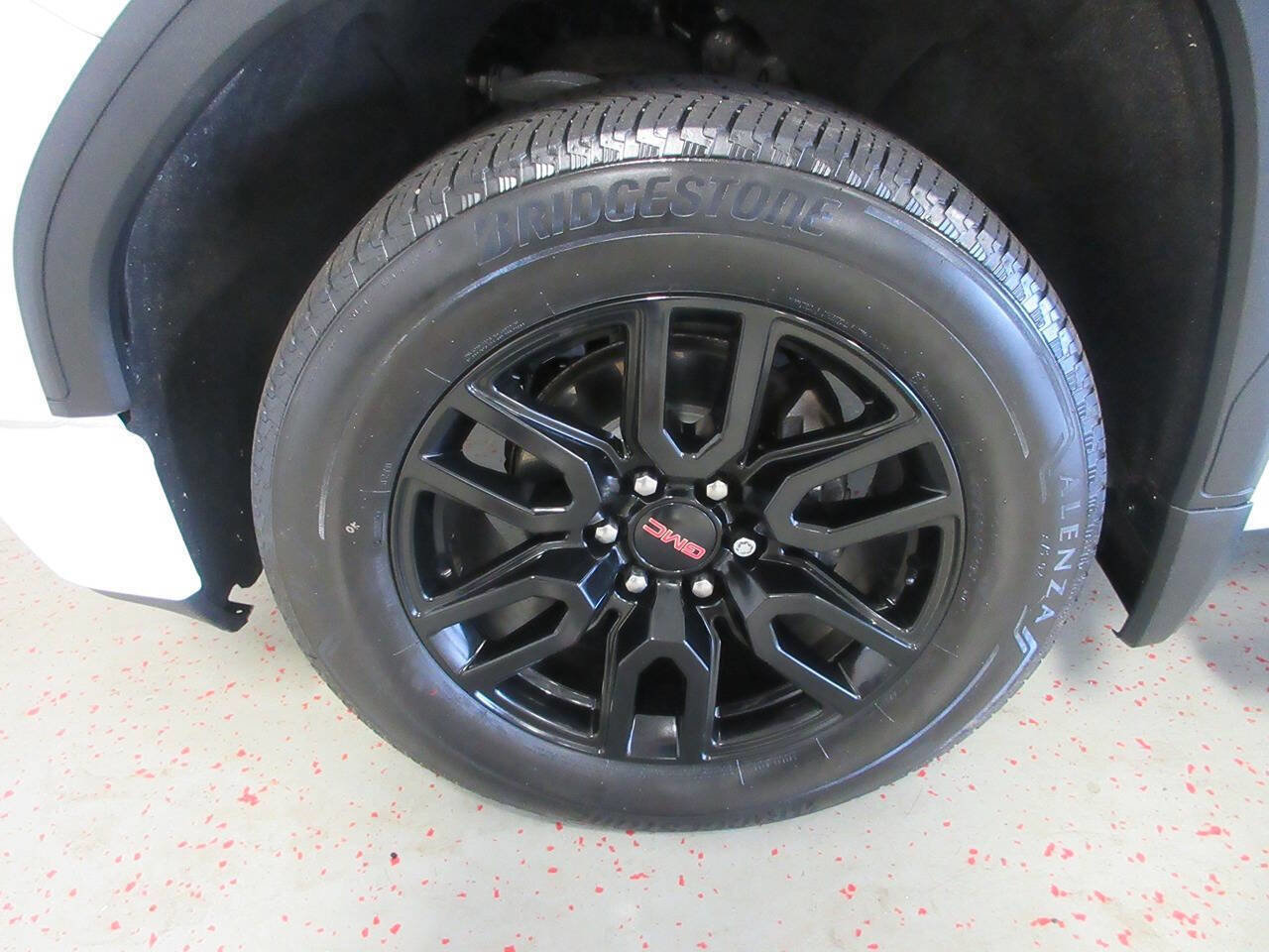 Used 2021 GMC Sierra 1500 Elevation w/ LPO, Elevation Black Package image 28