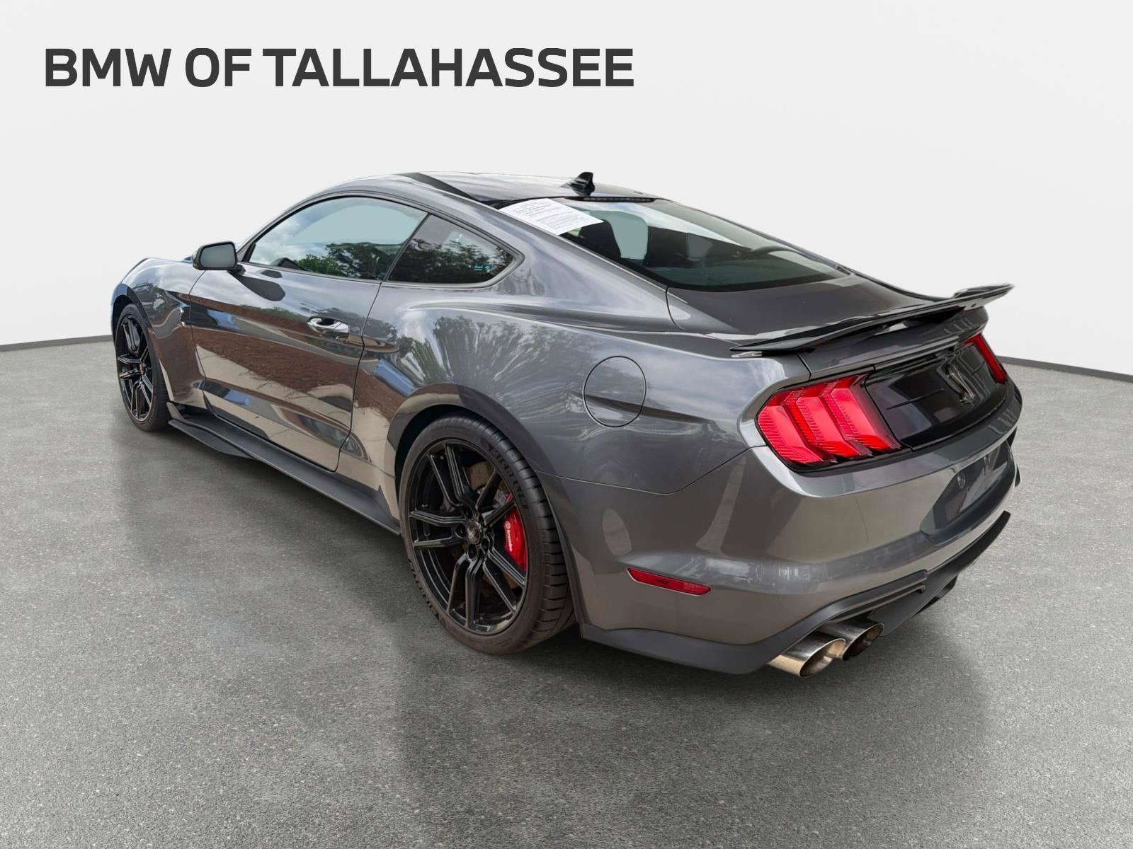 Used 2021 Ford Mustang Shelby GT500 w/ Technology Package RWD image 8