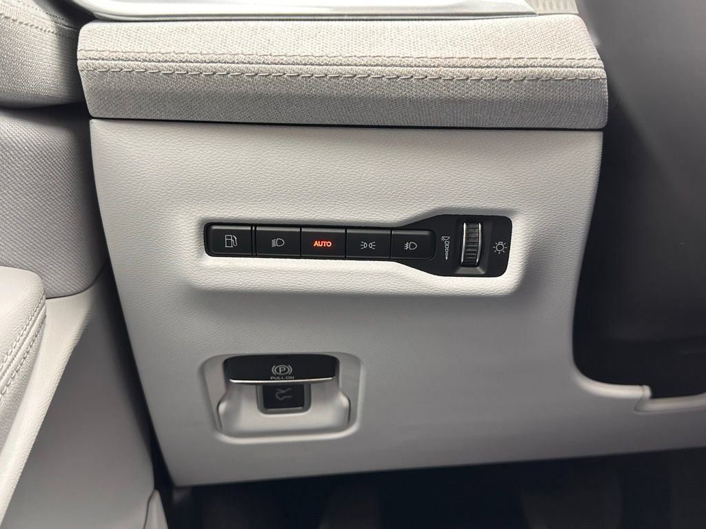 New 2026 Jeep Cherokee Laredo AWD/4WD image 28