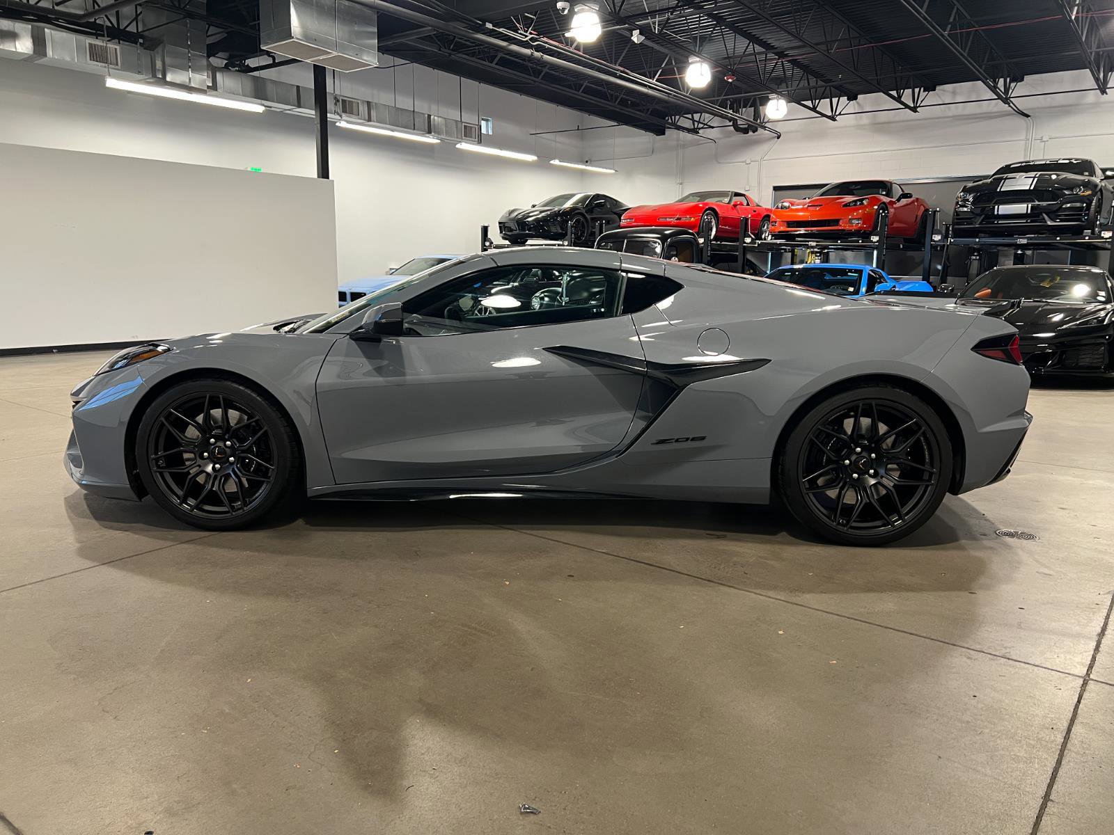 Used 2024 Chevrolet Corvette Z06 w/ Stealth Interior Trim Package image 6