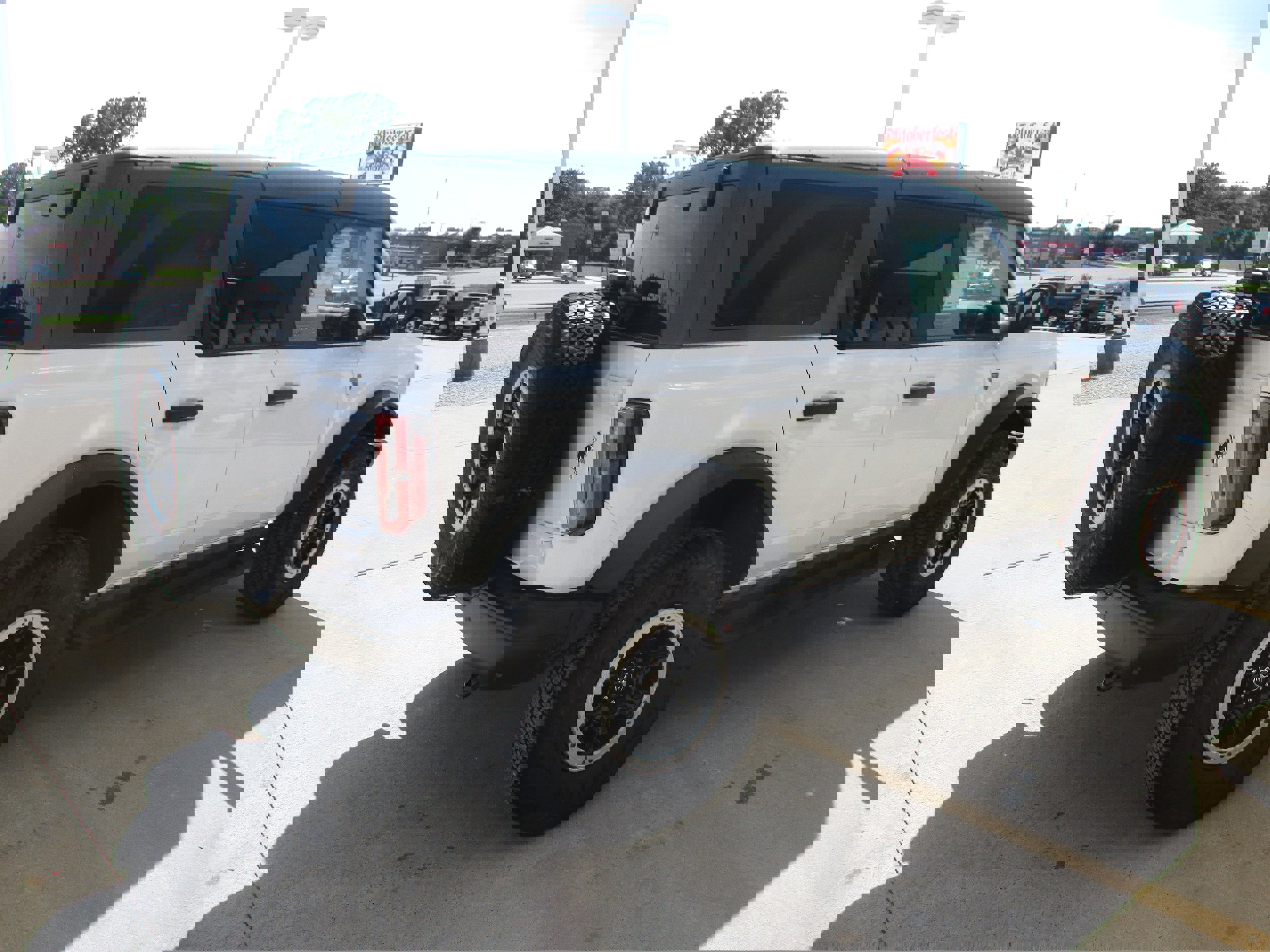 New 2025 Ford Bronco Badlands image 29