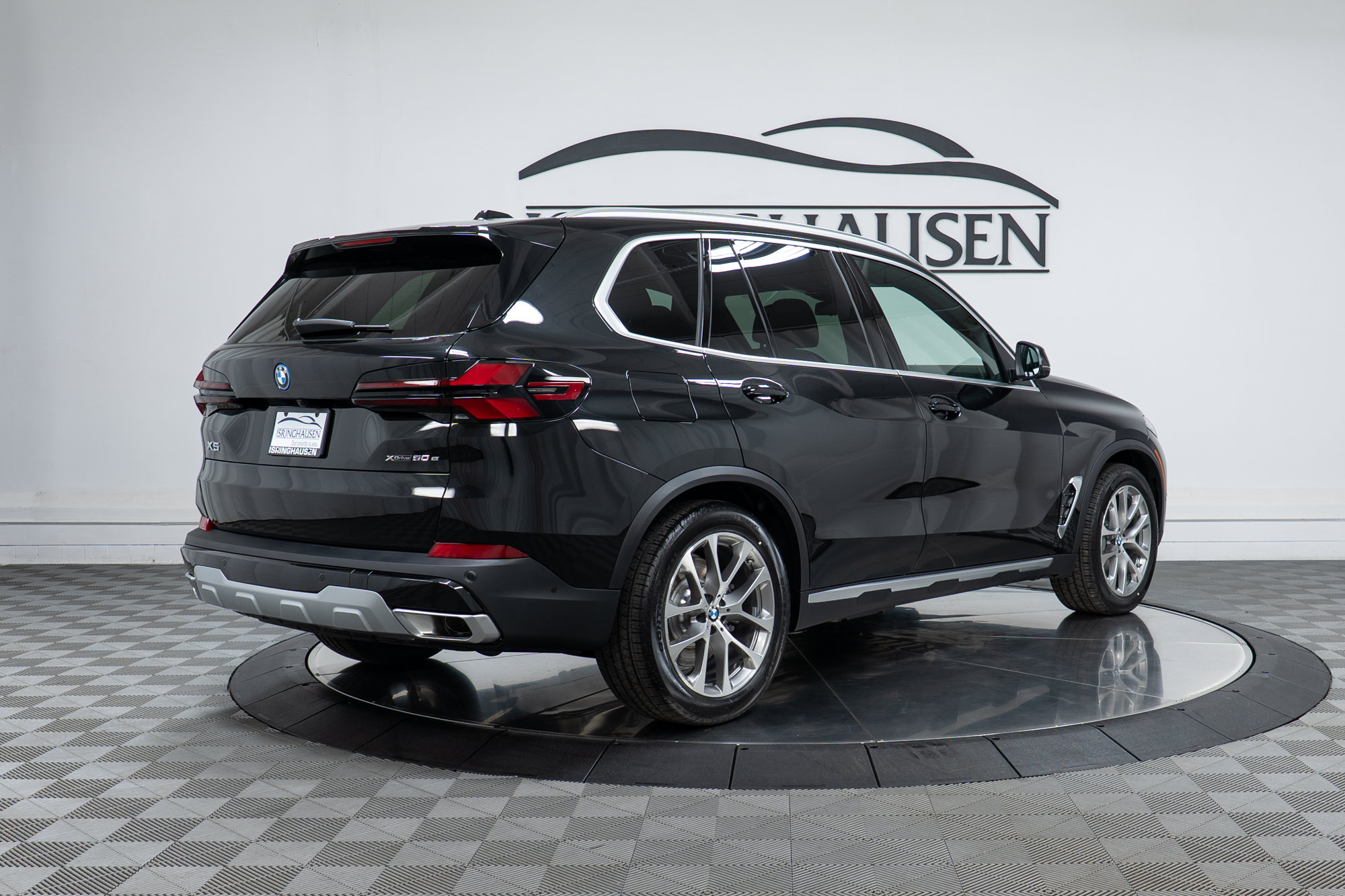Used 2026 BMW X5 xDrive50e w/ Climate Comfort Package AWD/4WD image 5