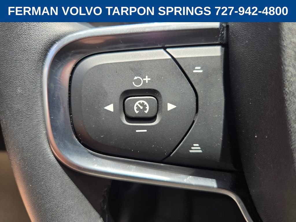 New 2026 Volvo XC40 B5 Plus w/ Protection Package Premier AWD/4WD image 31