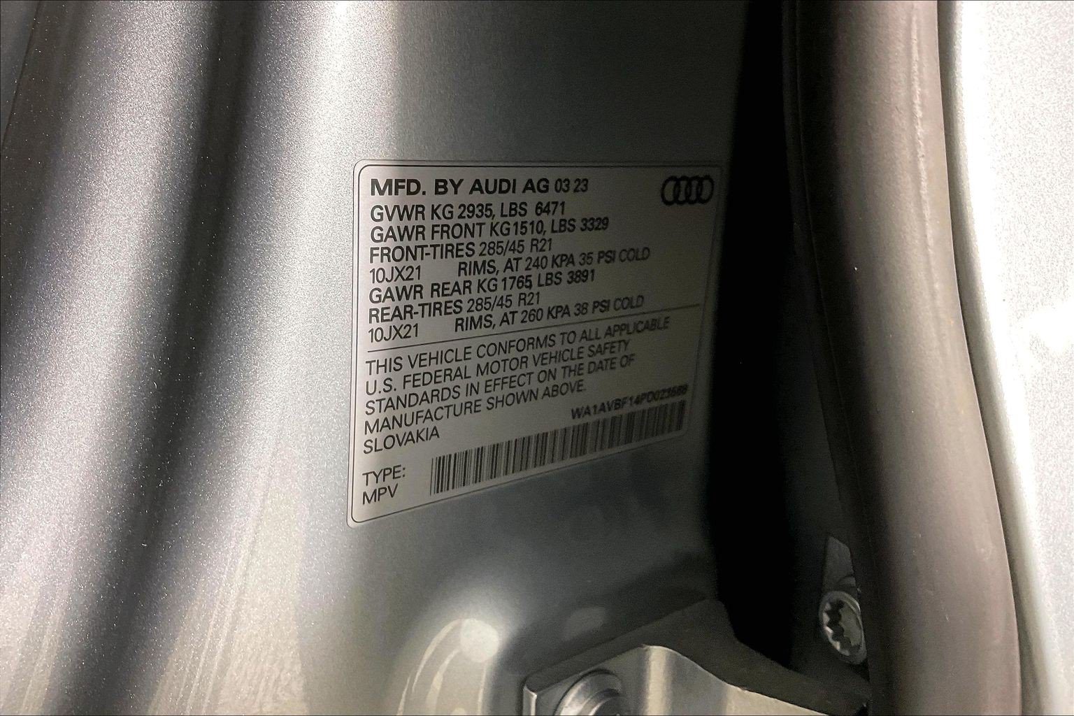 Used 2023 Audi Q8 Premium AWD/4WD image 4