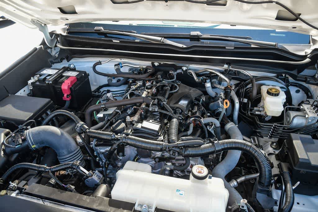 Used 2024 Toyota Tacoma SR RWD image 28