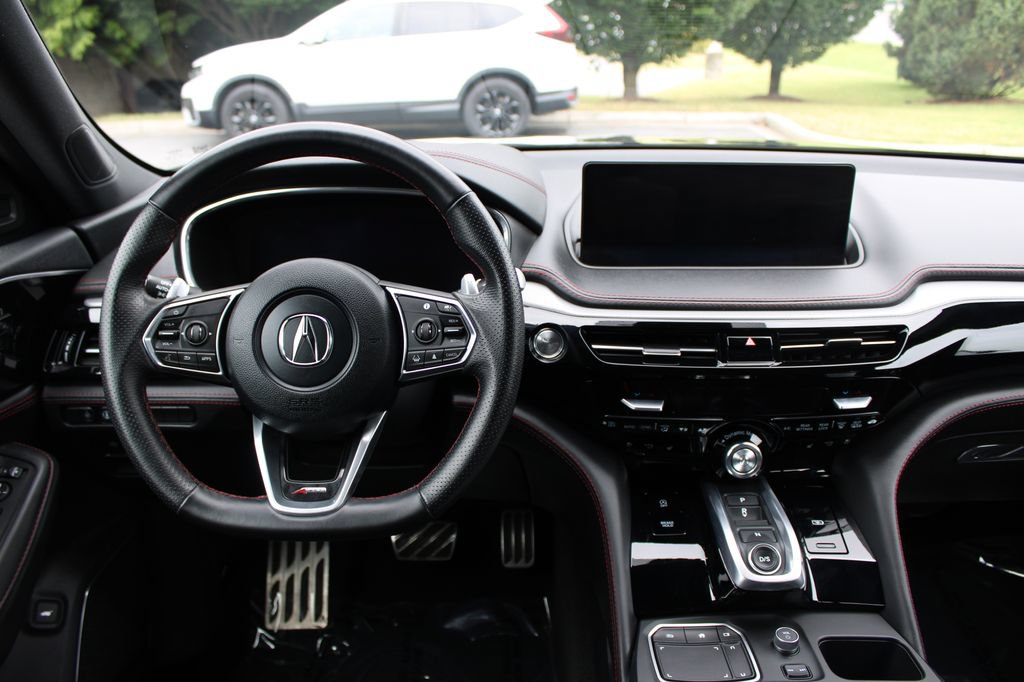 Used 2023 Acura MDX A-Spec AWD/4WD image 17