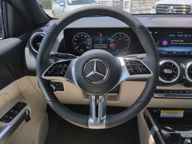 New 2026 Mercedes-Benz GLB 250 4MATIC image 24