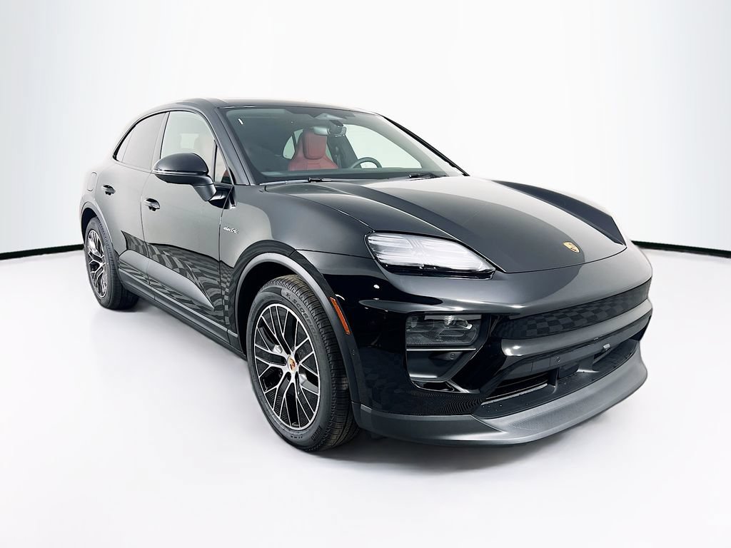New 2026 Porsche Macan 4 Electric AWD/4WD image 7