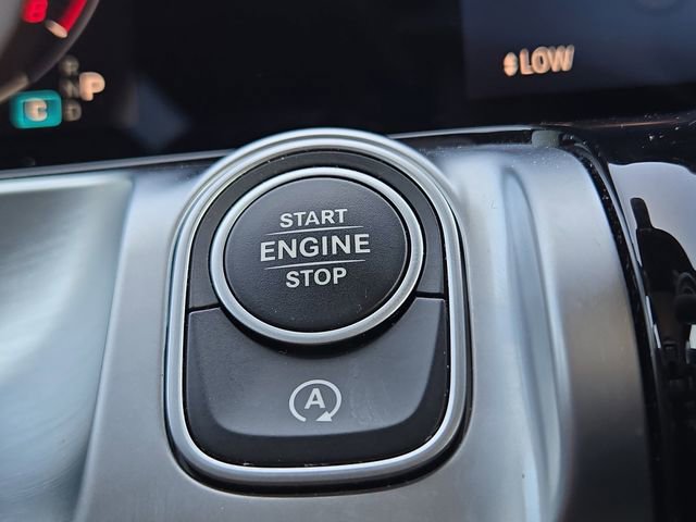 Used 2024 Mercedes-Benz GLB 250 4MATIC image 12