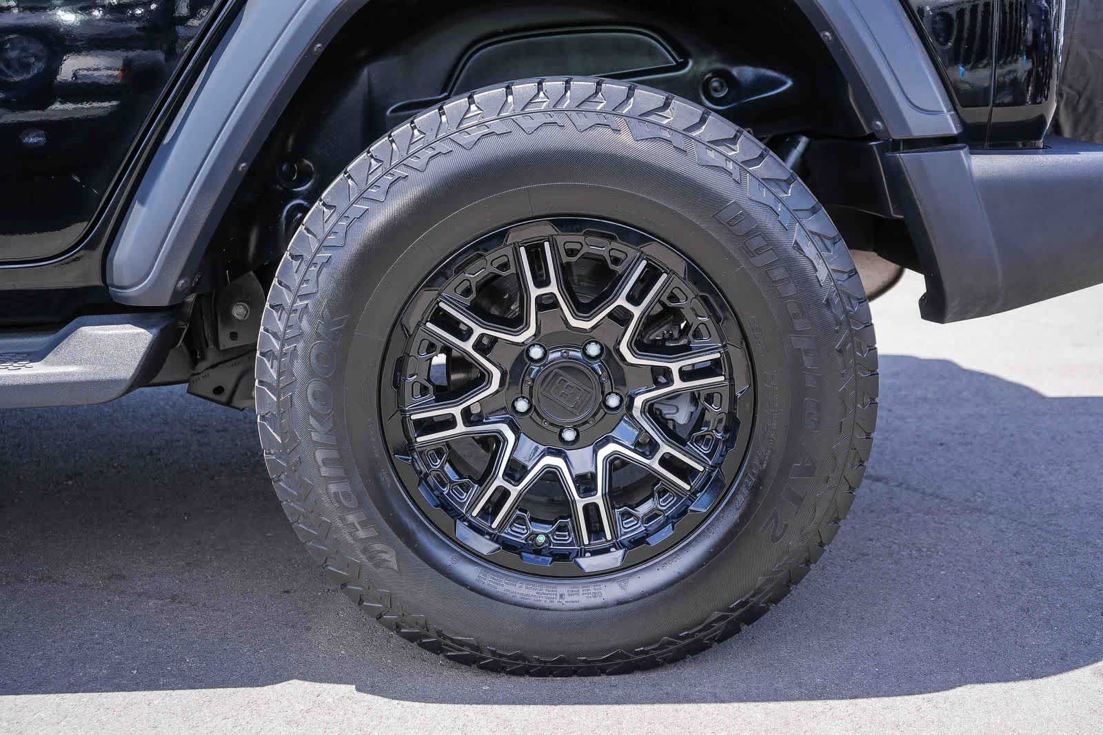 Used 2020 Jeep Wrangler Unlimited Sport AWD/4WD image 10