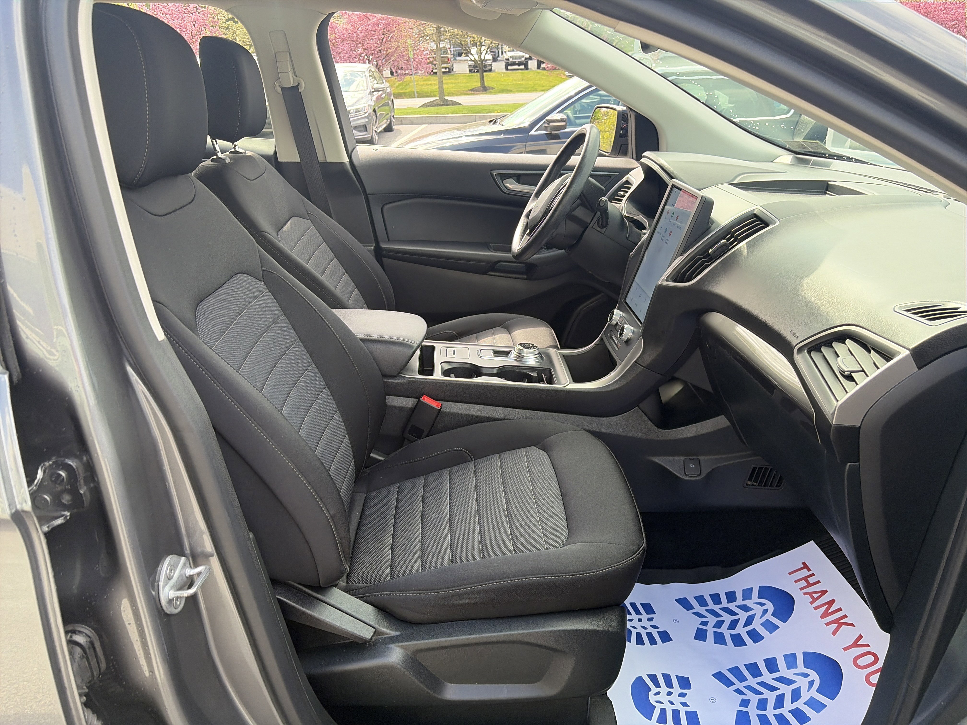 Used 2022 Ford Edge SE w/ Black Appearance Package image 32