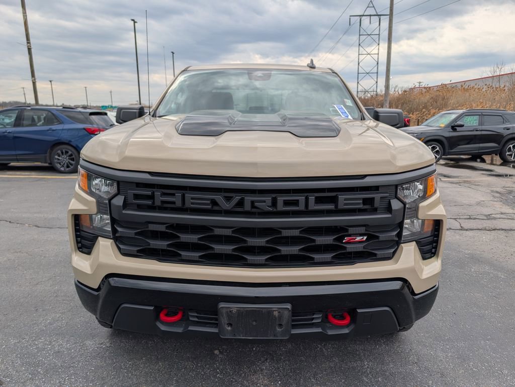 Used 2023 Chevrolet Silverado 1500 Custom Trail Boss image 2
