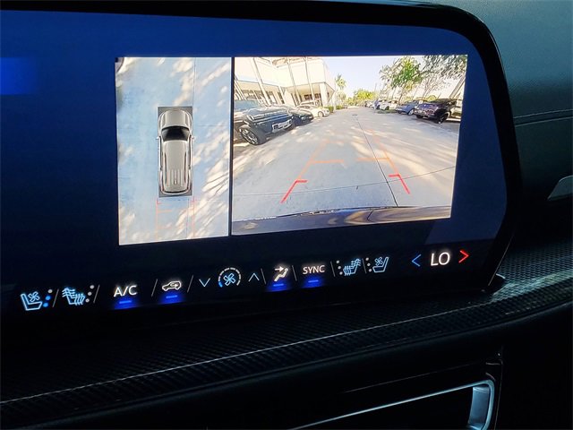 Certified 2025 Chevrolet Traverse High Country image 27