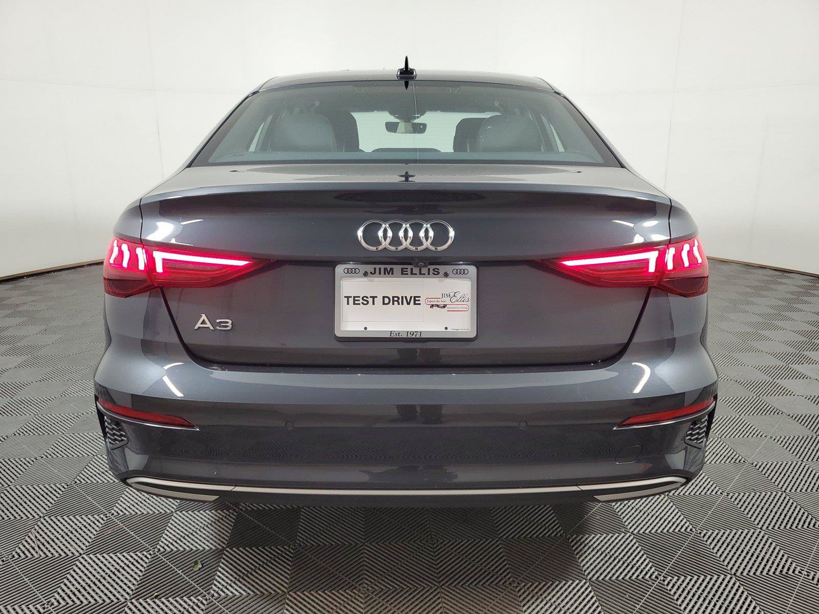 Used 2024 Audi A3 2.0T Premium FWD image 5