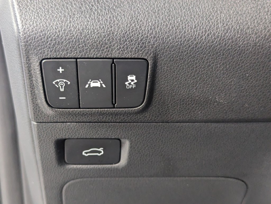 Used 2021 Kia K5 GT-Line AWD/4WD image 12