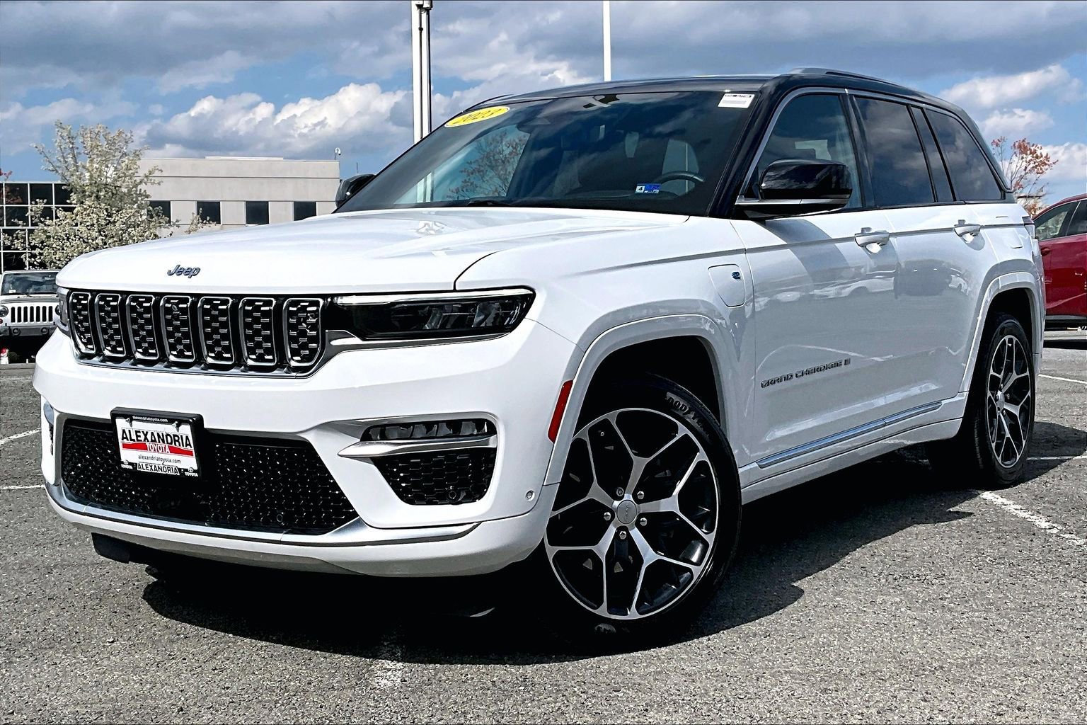 Used 2023 Jeep Grand Cherokee Summit