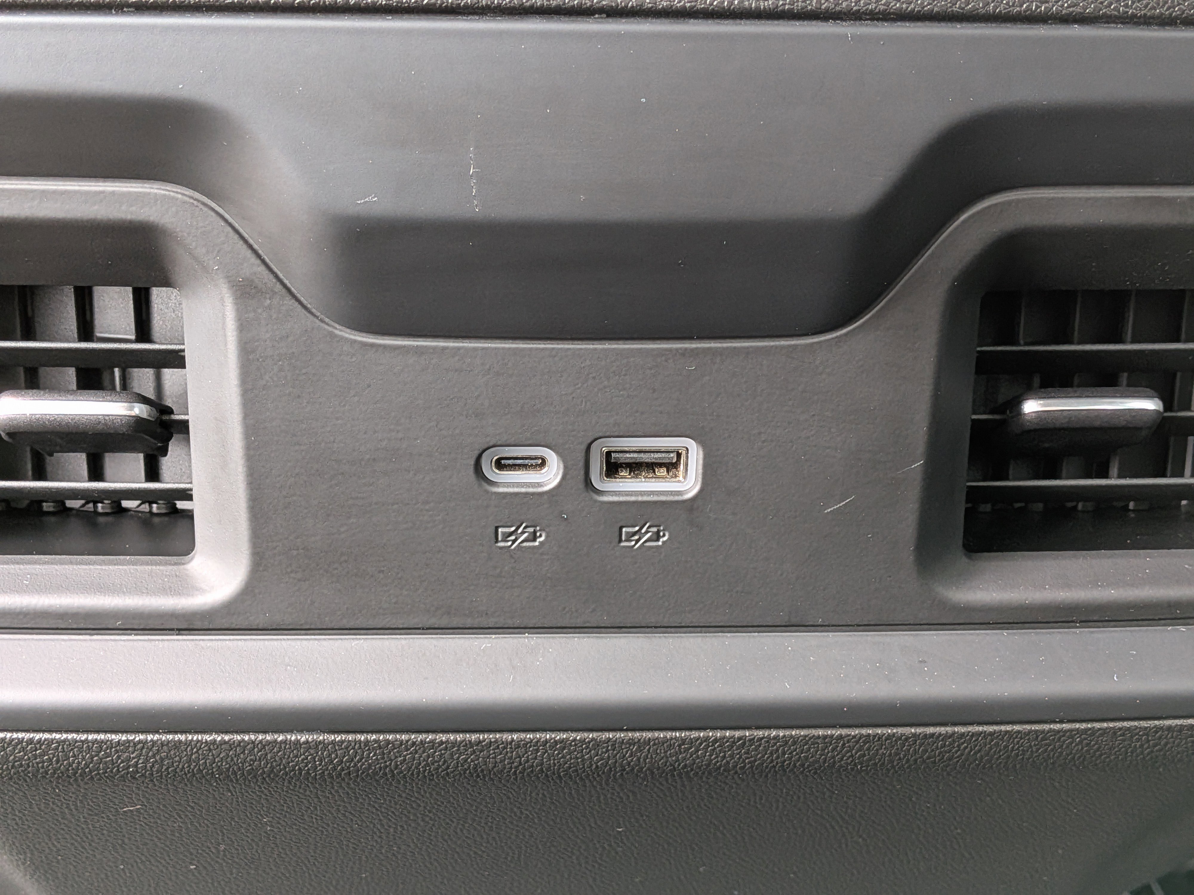 Used 2024 Chevrolet Silverado 1500 RST w/ Convenience Package II image 15