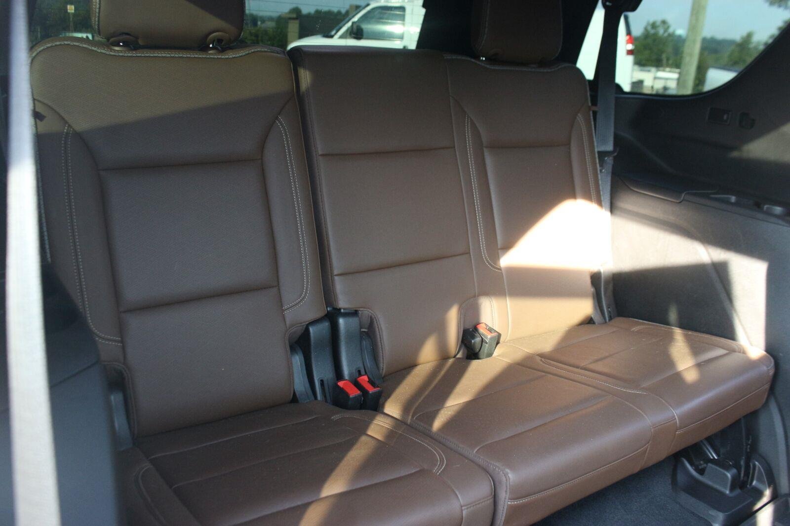 Used 2021 Chevrolet Tahoe High Country w/ Premium Package AWD/4WD image 41