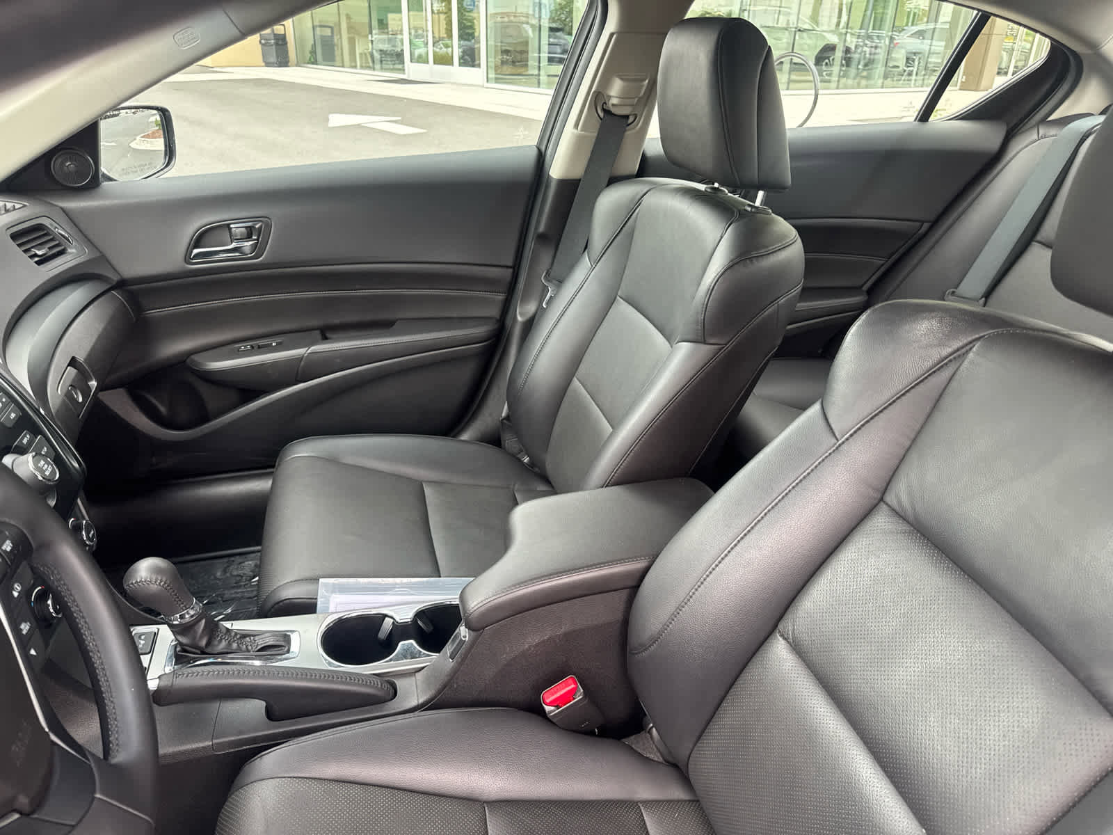 Used 2014 Acura ILX w/ Premium Package FWD image 23