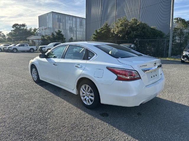 Used 2014 Nissan Altima 2.5 S FWD image 7