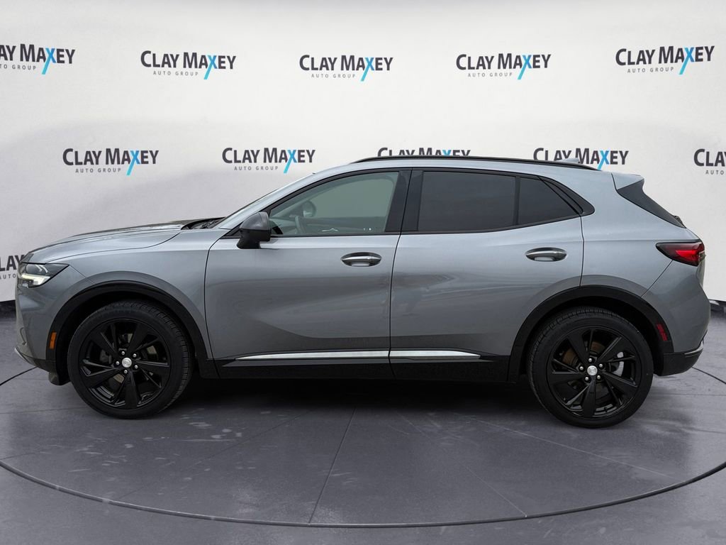 Used 2021 Buick Envision Essence w/ Technology Package I image 2