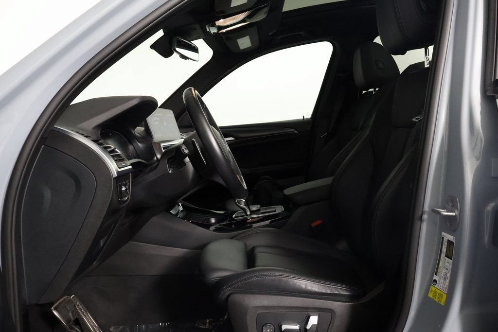 Used 2023 BMW X3 sDrive30i w/ M Sport Package RWD image 10