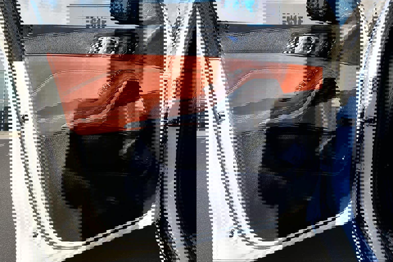 Used 2021 BMW X5 xDrive45e w/ Executive Package image 28