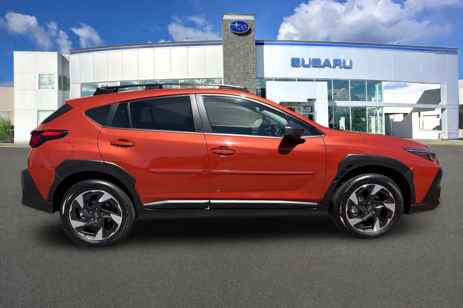 Certified 2024 Subaru Crosstrek 2.5i Limited w/ Crosstrek Mirror Package AWD/4WD image 6