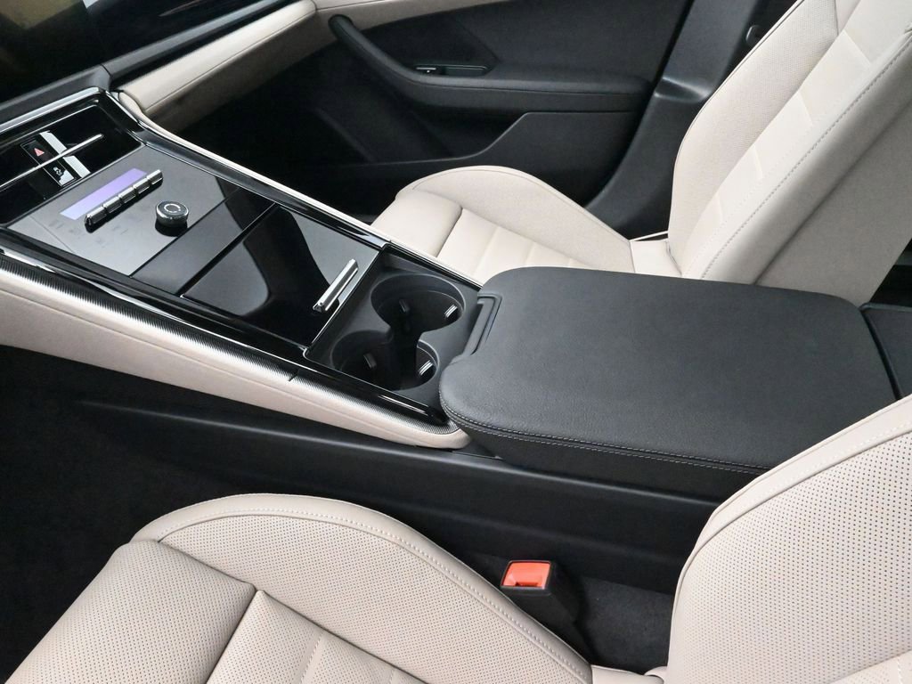 Certified 2026 Porsche Panamera image 21