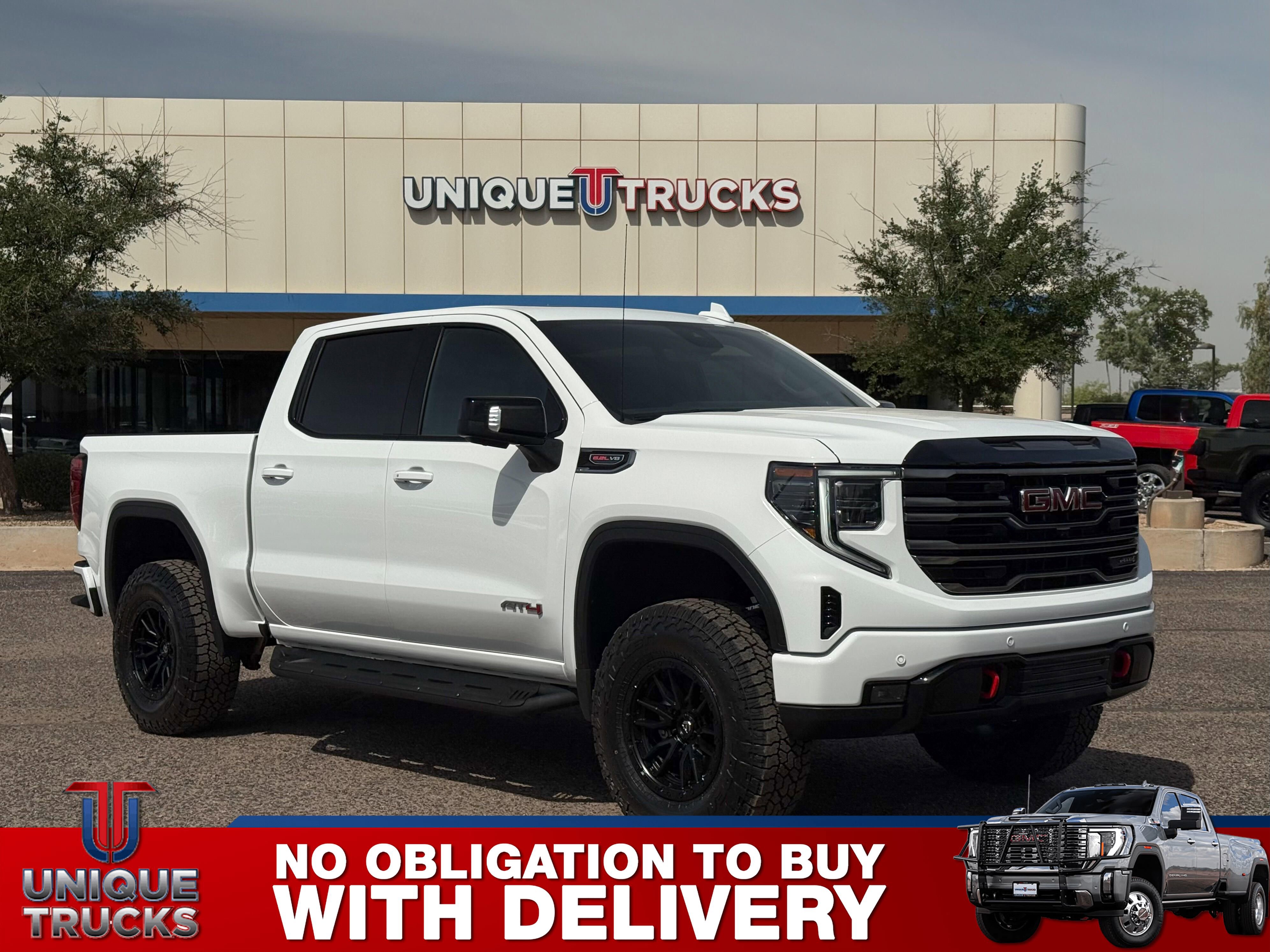 Used 2025 GMC Sierra 1500 AT4 w/ Technology Package AWD/4WD image 3