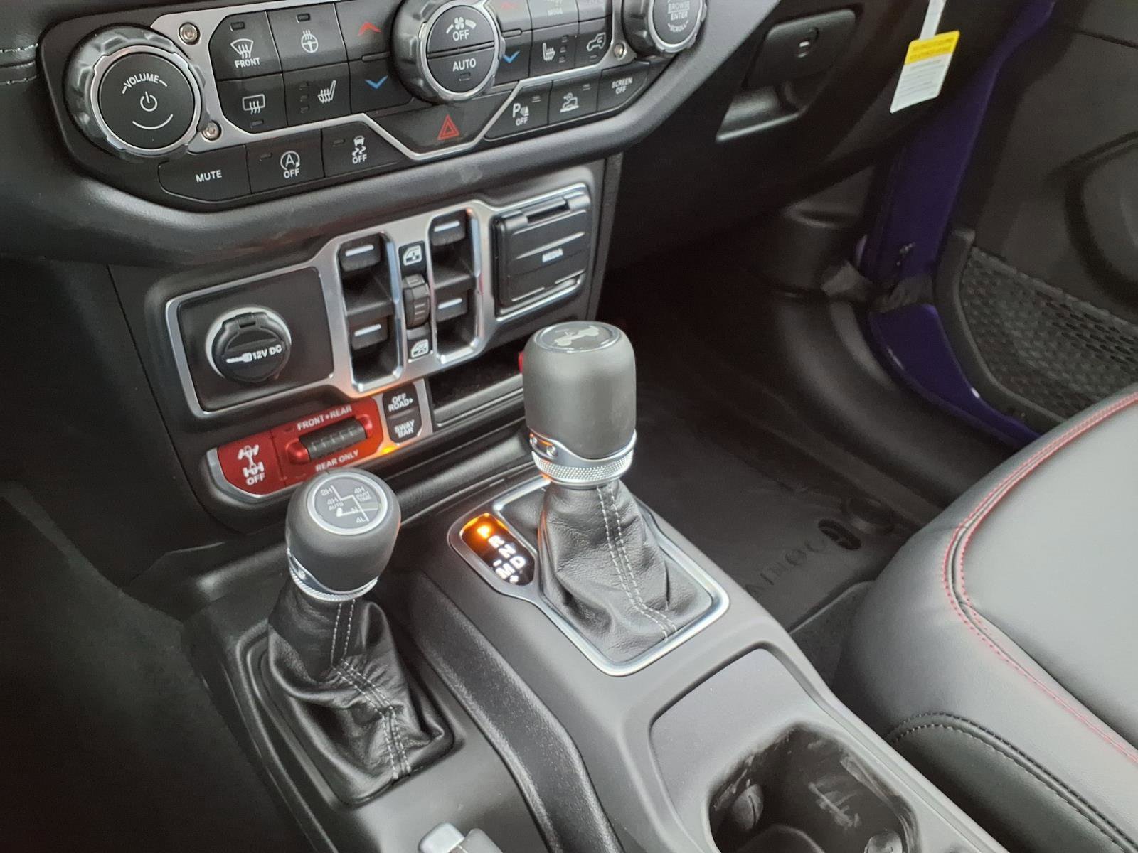 New 2026 Jeep Wrangler Unlimited Rubicon image 17