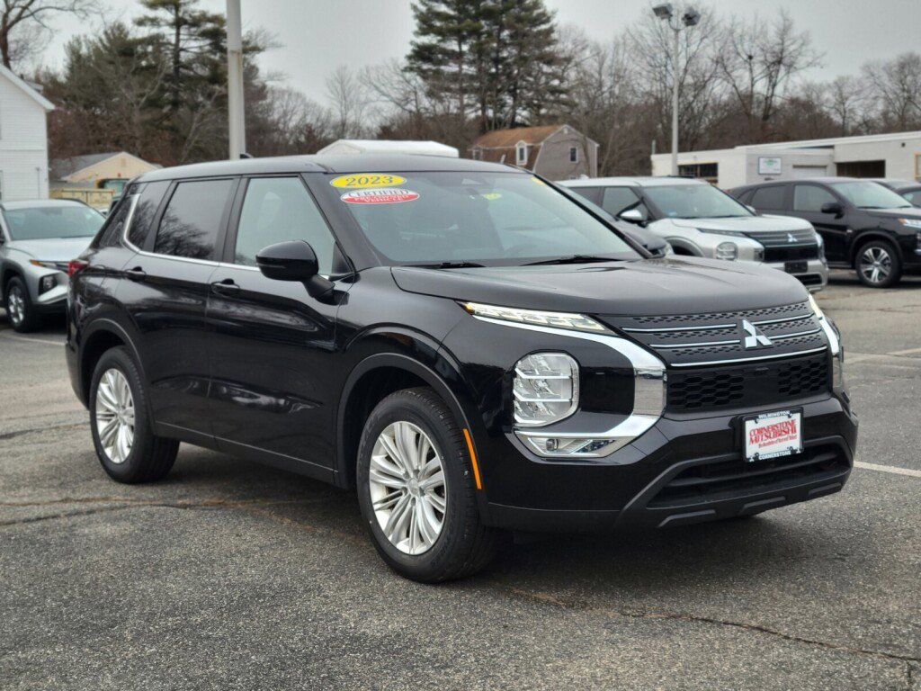 Used 2022 Mitsubishi Outlander ES image 7