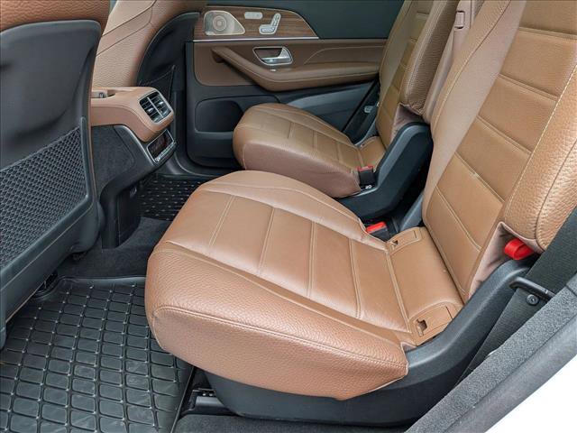 Used 2025 Mercedes-Benz GLS 450 4MATIC image 20