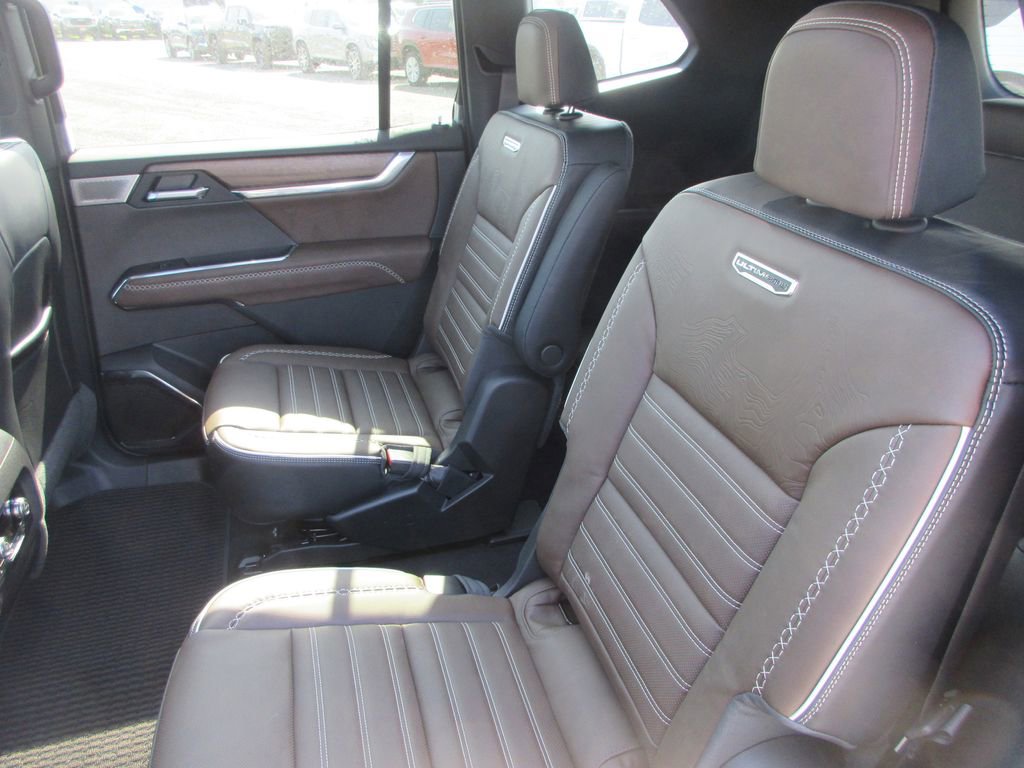 New 2026 GMC Acadia Denali Ultimate image 13