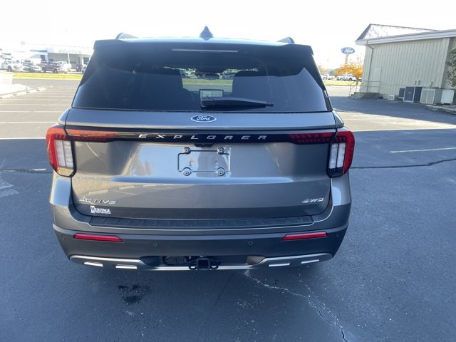 New 2026 Ford Explorer Active image 8