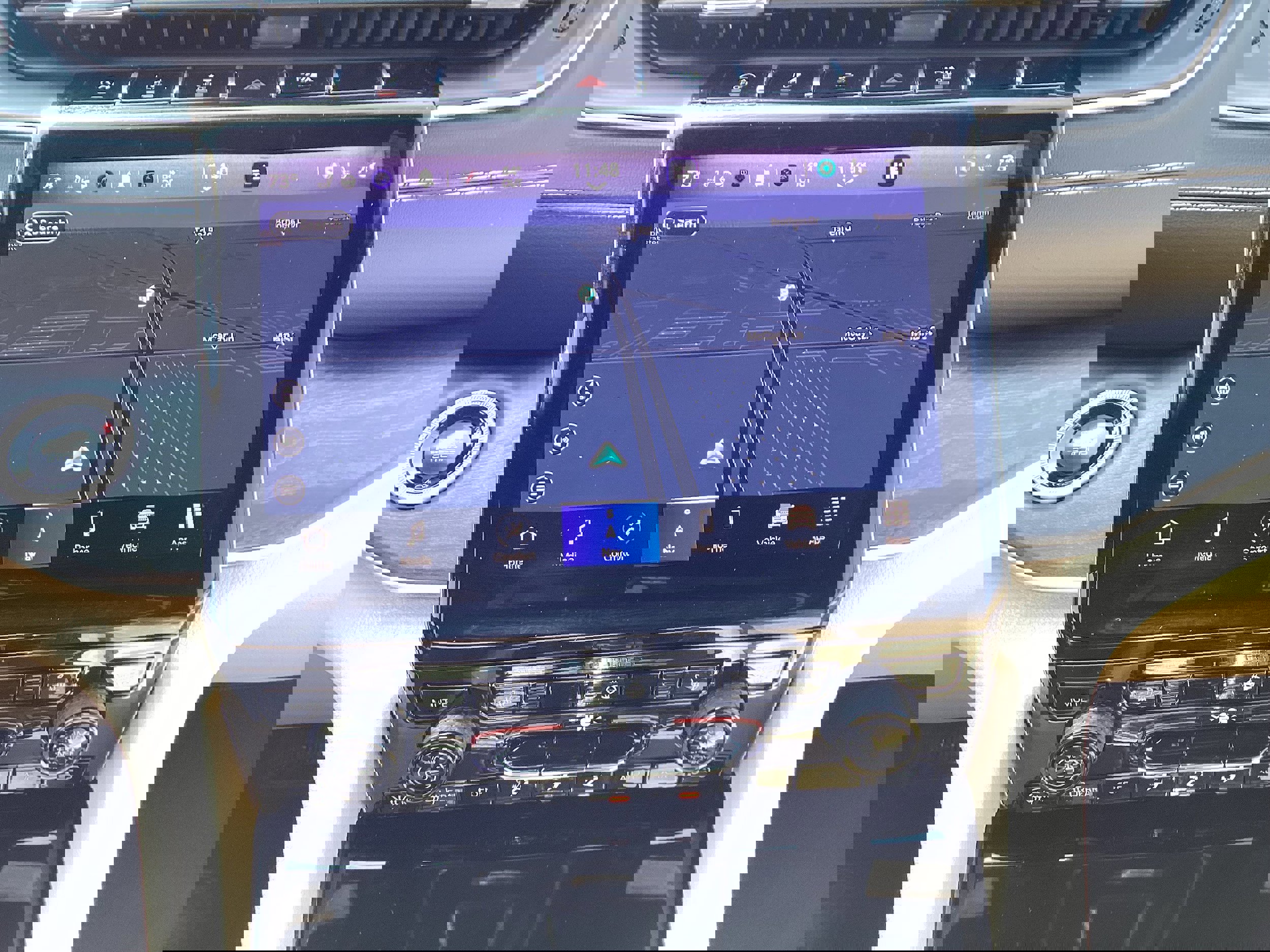 Used 2024 Jeep Grand Cherokee Limited image 19