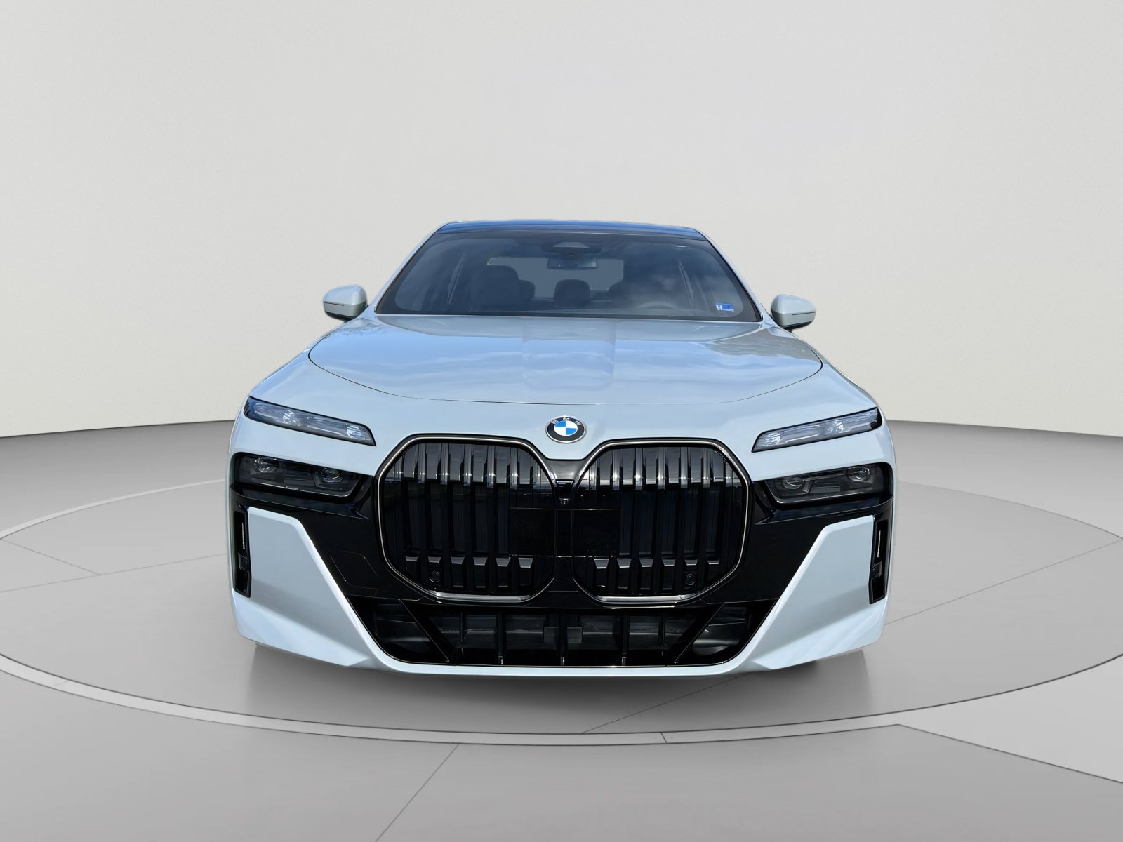 New 2026 BMW 760i xDrive w/ Executive Package AWD/4WD image 8