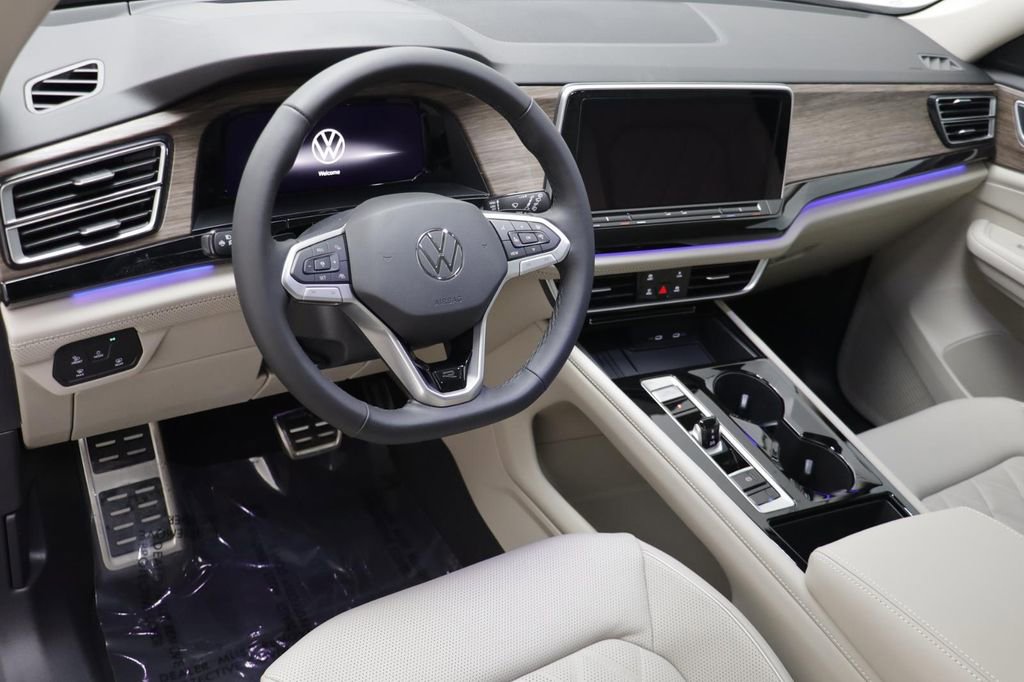 New 2026 Volkswagen Atlas SEL Premium R-Line AWD/4WD image 7