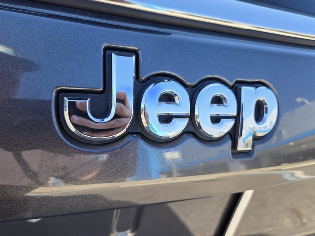 Certified 2022 Jeep Compass Latitude AWD/4WD image 28