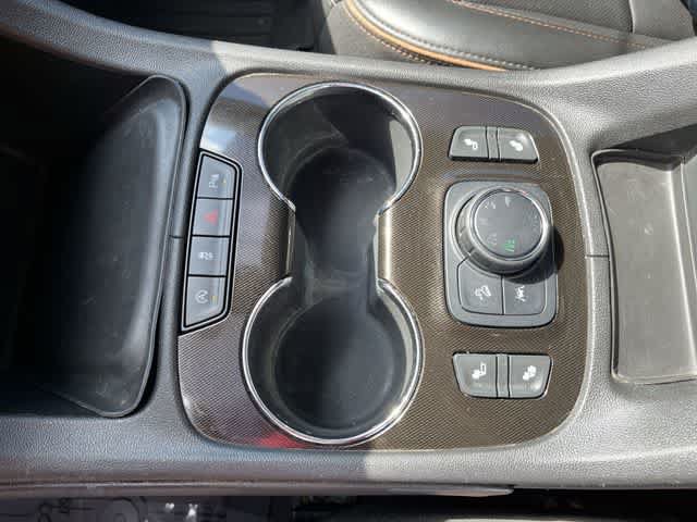 Used 2021 GMC Acadia AT4 w/ Trailering Package AWD/4WD image 34