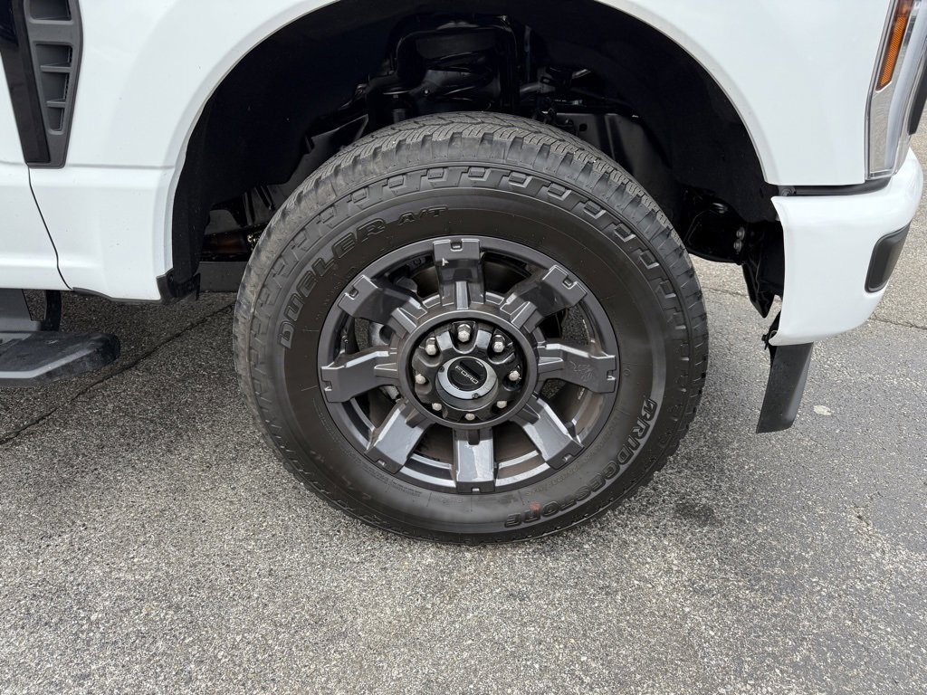 Used 2026 Ford F250 XL w/ STX Appearance Package image 32